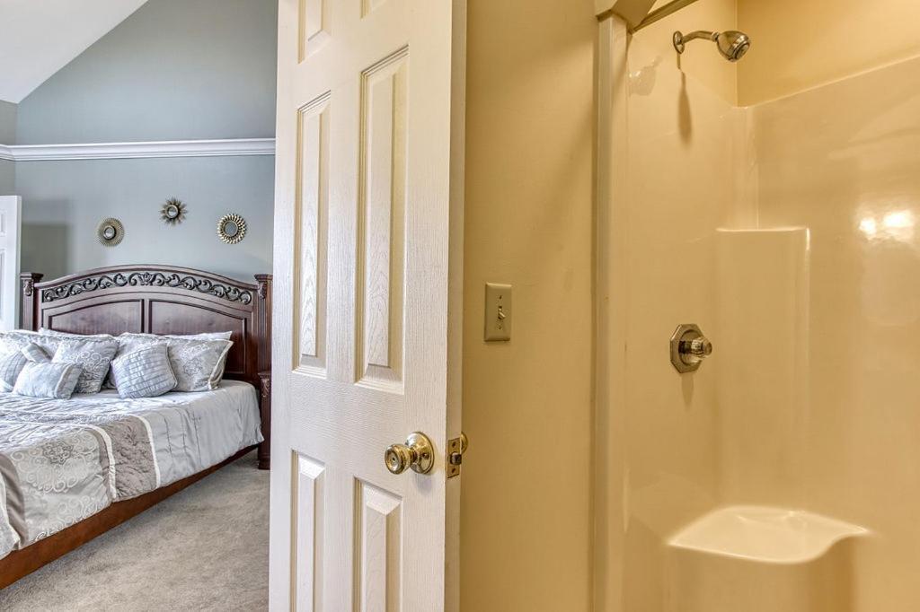 Ober Hideaway, Hot Tub, Wifi, 1089 Free Tickets Each Paid Day, Dollywood And More Gatlinburg Exteriör bild