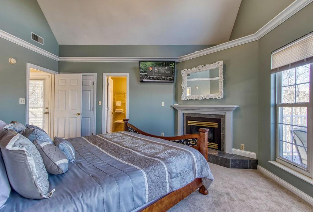 Ober Hideaway, Hot Tub, Wifi, 1089 Free Tickets Each Paid Day, Dollywood And More Gatlinburg Exteriör bild